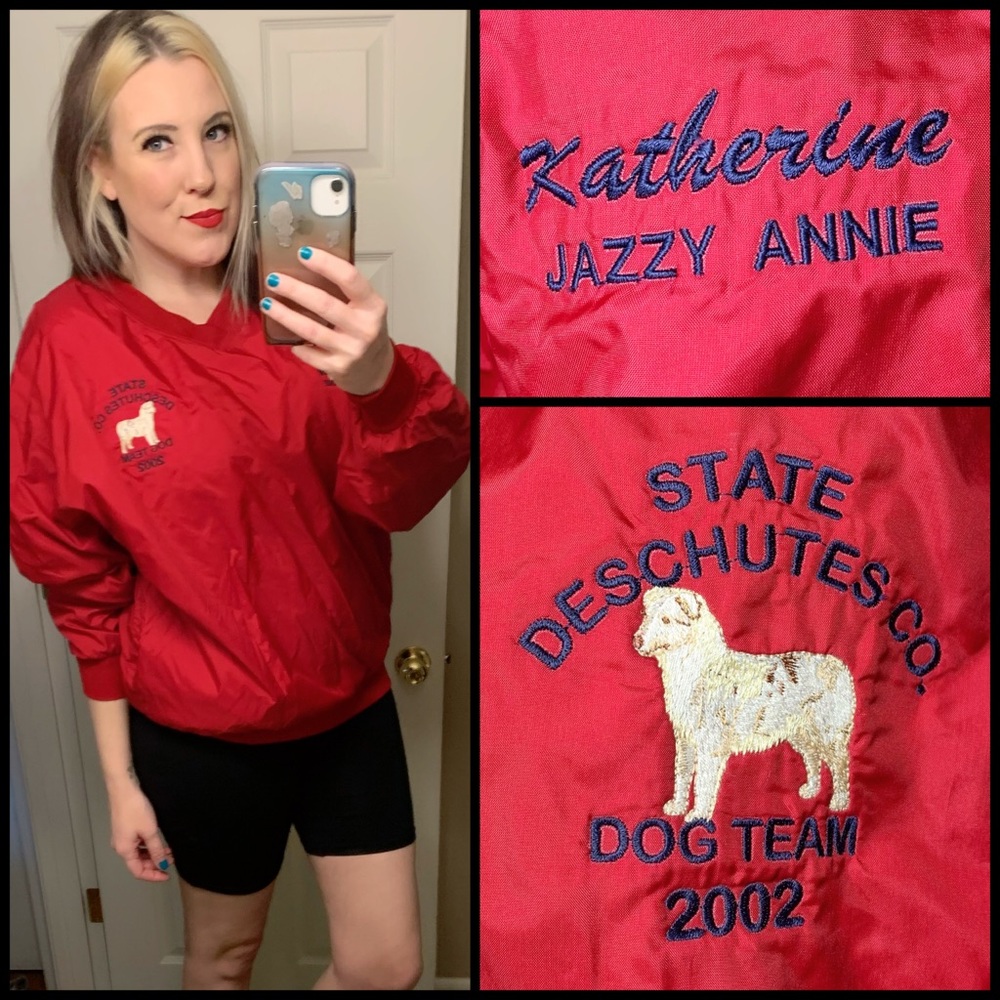 Katherine! I got your 2002 Dog Team pullover!! Shout out to Jazzy Annie!!